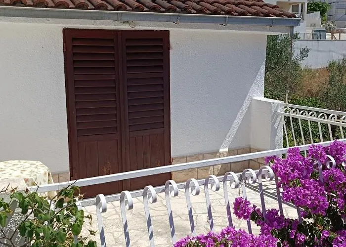 With Parking Space Sutivan, Brac - 21426 Apartment