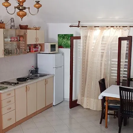 With A Parking Space Sutivan, Brac - 21426 Apartment *